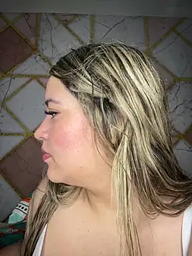 Amira Malia online show from 01/16/26, 02:10