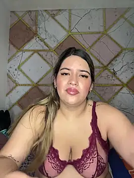 Amira Malia online show from 04/14/26, 12:11