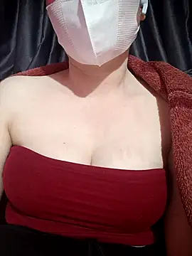 MiHeni online show from 02/08/26, 02:42