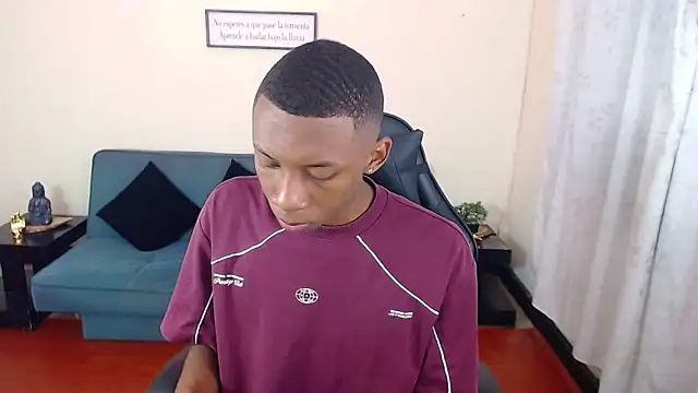 Miilo18 online show from 12/02/25, 09:21