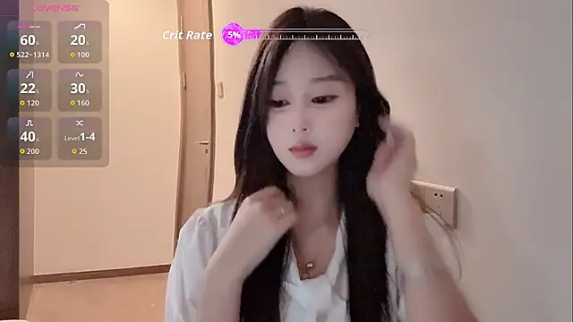 Snapshot of Fairy-CC chatting on 11/17/25, 01:44 Fairy-CC online show from 11/17/25, 01:44