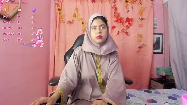 NaylaAbadi online show from 02/10/26, 12:20