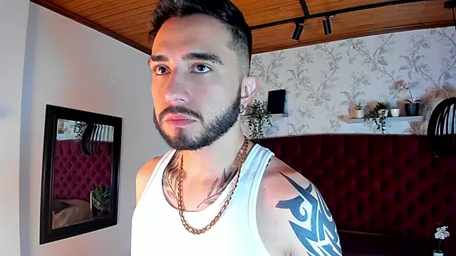 Snapshot of dave_wolff chatting on 11/29/25, 12:08 dave wolff online show from 11/29/25, 12:08