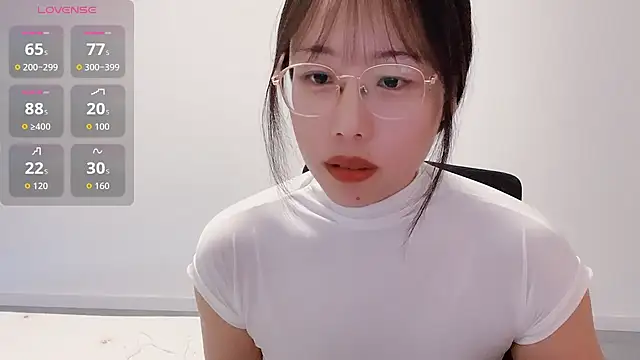 suisui322 online show from 12/15/25, 06:06