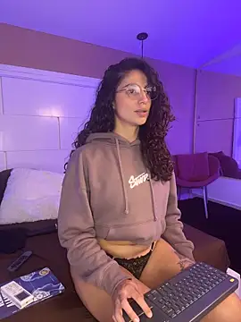 Angell Bell online show from 02/09/26, 02:21