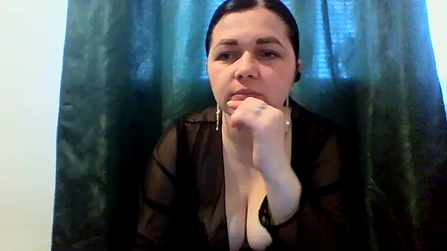 Snapshot of Vitalina282128 chatting on 04/29/26, 07:45 Vitalina282128 online show from 04/29/26, 07:45