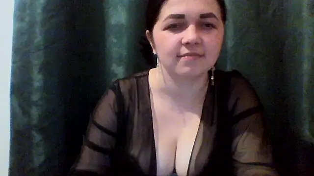 Snapshot of Vitalina282128 chatting on 04/30/26, 08:57 Vitalina282128 online show from 04/30/26, 08:57