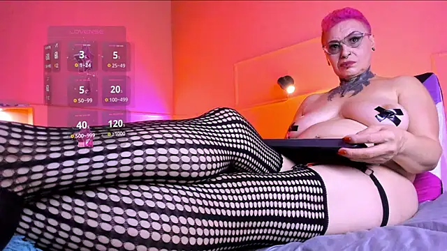 MATURE HARDCORE online show from 11/21/25, 03:05