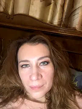 Snapshot of Amirana_hot chatting on 11/13/25, 03:55 Amirana hot online show from 11/13/25, 03:55