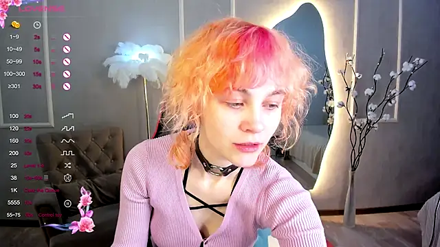 Awawrin online show from 11/20/25, 02:28