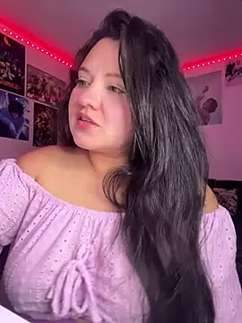 Snapshot of Just_danna chatting on 06/25/26, 05:12 Just danna online show from 06/25/26, 05:12