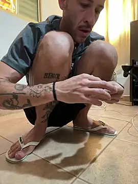 Snapshot of Lucasjandre chatting on 02/02/26, 10:36 Lucasjandre online show from 02/02/26, 10:36