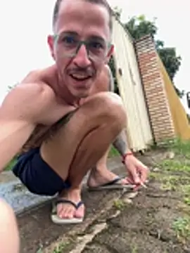 Snapshot of Lucasjandre chatting on 02/12/26, 08:48 Lucasjandre online show from 02/12/26, 08:48