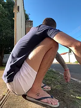 Snapshot of Lucasjandre chatting on 02/16/26, 10:33 Lucasjandre online show from 02/16/26, 10:33