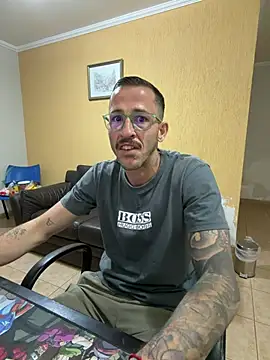 Lucasjandre online show from 07/31/26, 11:15