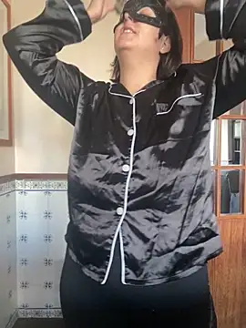 Lexxxie hott online show from 11/16/25, 04:34