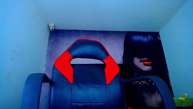 Snapshot of DOMINIT_HOTS7 chatting on 11/11/25, 02:11 DOMINIT HOTS7 online show from 11/11/25, 02:11