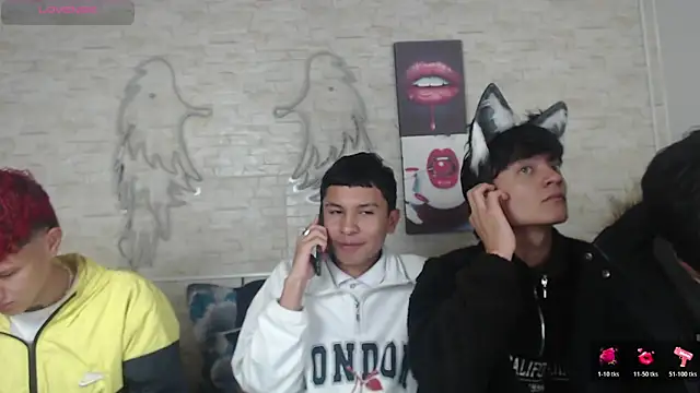 axel milo kairo and noa online show from 11/22/25, 04:11