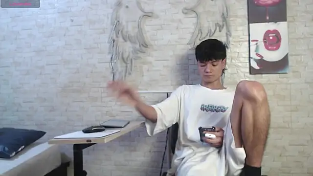 axel milo kairo and noa online show from 02/20/26, 03:56