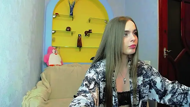 AlicaLOVEalisa777 online show from 03/03/26, 10:48