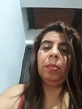 Snapshot of gata_salvaje1 chatting on 12/14/25, 02:44 gata salvaje1 online show from 12/14/25, 02:44