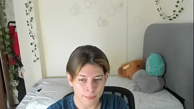 Felix kitty online show from 11/12/25, 07:24