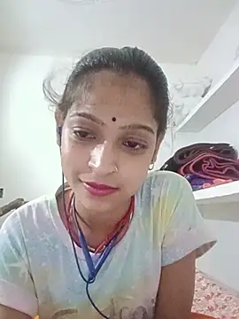 Snapshot of Mohnicute chatting on 07/02/26, 06:47 Mohnicute online show from 07/02/26, 06:47