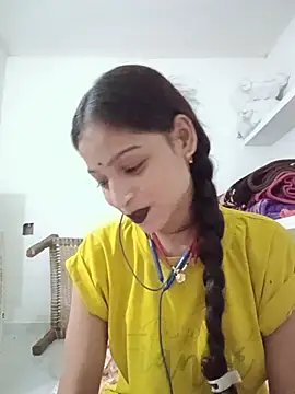 Snapshot of Mohnicute chatting on 07/05/26, 06:37 Mohnicute online show from 07/05/26, 06:37