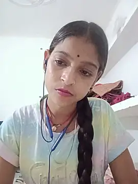 Snapshot of Mohnicute chatting on 07/16/26, 06:47 Mohnicute online show from 07/16/26, 06:47