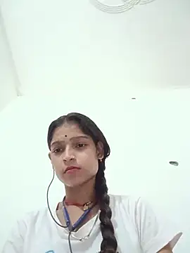 Snapshot of Mohnicute chatting on 07/20/26, 06:54 Mohnicute online show from 07/20/26, 06:54