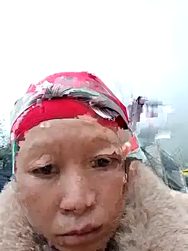 girl-hot2x online show from 02/13/26, 10:55