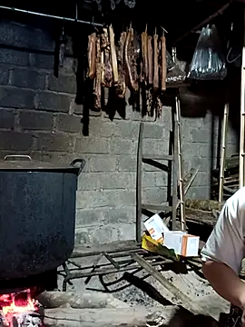 girl-hot2x online show from 02/25/26, 12:26