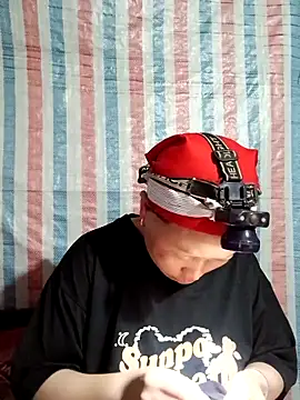 girl-hot2x online show from 04/10/26, 01:05