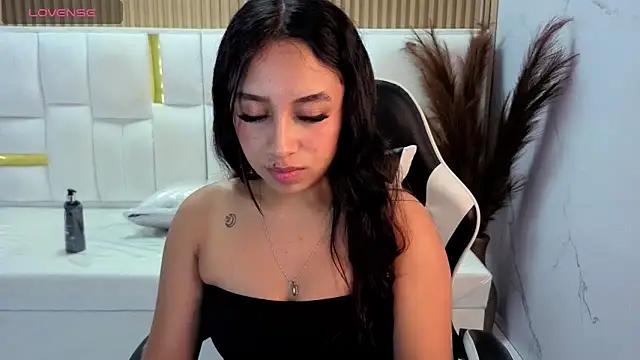 Juliana Tx online show from 02/24/26, 03:59