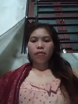 chim-yen online show from 11/14/25, 01:21