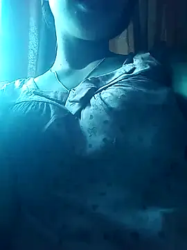 chim-yen online show from 11/15/25, 03:04