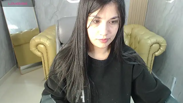 Snapshot of Violetta_jhonson_a chatting on 02/13/26, 07:54 Violetta jhonson a online show from 02/13/26, 07:54