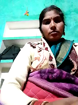 Snapshot of Neha_cut79 chatting on 11/12/25, 09:58 Neha cut79 online show from 11/12/25, 09:58