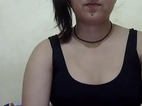 Snapshot of Anika_Singh chatting on 05/28/26, 04:04 Anika Singh online show from 05/28/26, 04:04