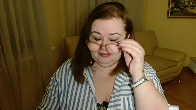 Natali-Gucci online show from 12/20/25, 08:27