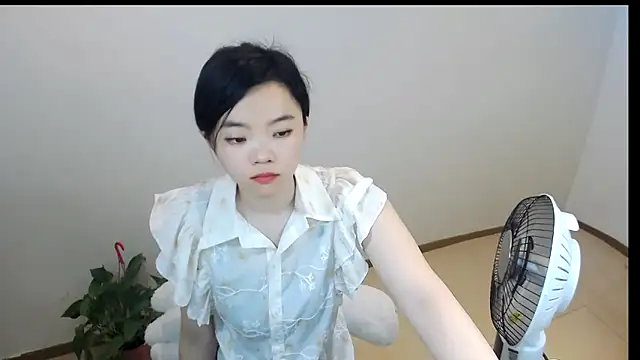 Snapshot of Shaurk chatting on 03/02/26, 02:36 Shaurk online show from 03/02/26, 02:36