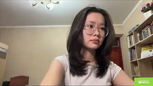 Snapshot of HuldaKye chatting on 01/11/26, 01:05 HuldaKye online show from 01/11/26, 01:05