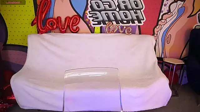 LadyChanelll online show from 02/13/26, 02:13