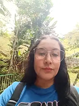 Snapshot of SaloGray8 chatting on 06/03/26, 12:19 SaloGray8 online show from 06/03/26, 12:19