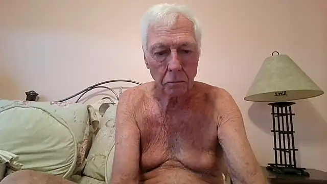 Snapshot of capttp chatting on 11/10/25, 04:28 capttp online show from 11/10/25, 04:28