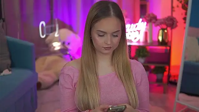 ElyssawetXX online show from 03/05/26, 07:21