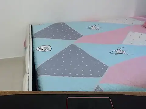 Snapshot of _lisa_07 chatting on 11/19/25, 03:01 lisa 07 online show from 11/19/25, 03:01