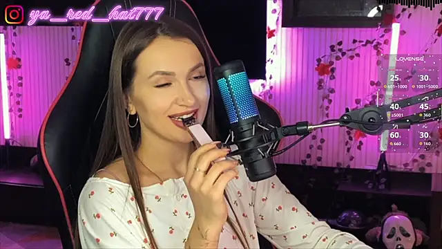 -RED HAT- online show from 04/15/26, 07:58