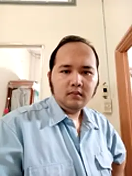 Snapshot of linhlinhthan chatting on 11/12/25, 04:02 linhlinhthan online show from 11/12/25, 04:02