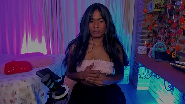 LaGoldenBitch online show from 02/19/26, 10:44